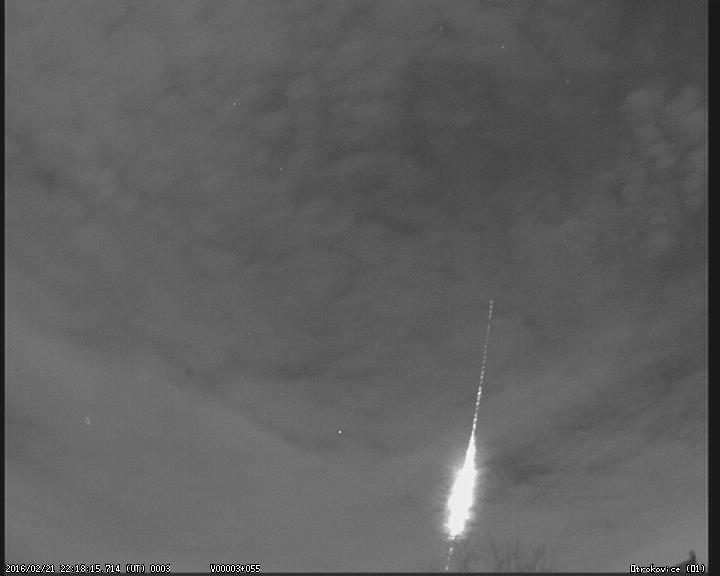 Bright bolide on February 21 over the Opole voivodship by the eyes of the CEMENT